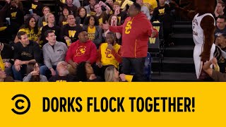 Dorks Flock Together The Neighborhood Comedy Central Africa