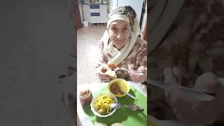 видео: обедаем.Прошу совета картинка: обедаем.Прошу совета