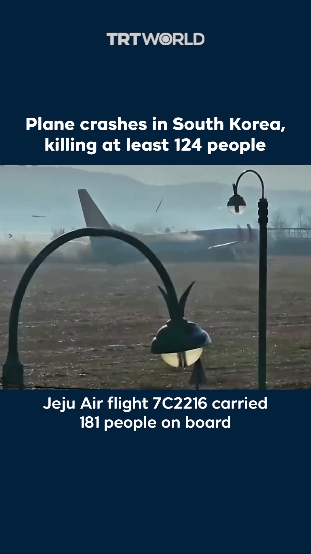 South Korean plane with 181 people on board crashes, killing at least 124