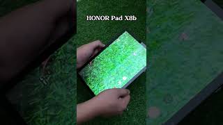 Blíží se mistrovství světa, tak pojďme zjistit, co se stane, když váš HONOR Pad X8b dopadne na trávu