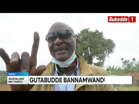 Ttuntu Omulambo Gutabudde Bannamwandu Buli Omu Asimisizza Entaana Nti Bba Aziikibwa Mu Maka Ge