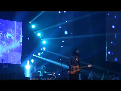 Arijit Singh Live London Phir Bhi Tumko Chaahunga