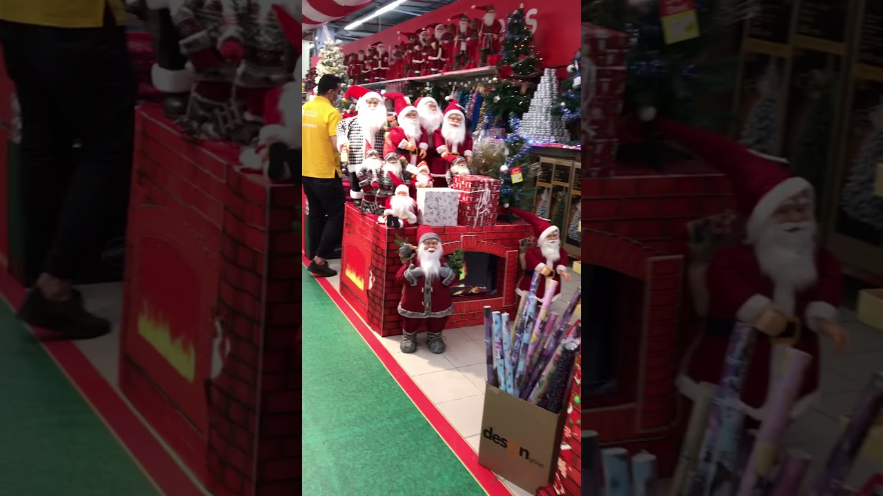 shorts Christmas Decoration at Carrefour Sharjah, UAE Christmas Ideas 2021 christmas 