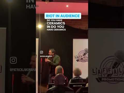 HECKLING: AUDIENCE RIOT AT A STANDUP GIG