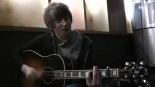 Eugene McGuinness - Acoustic Session (2009)