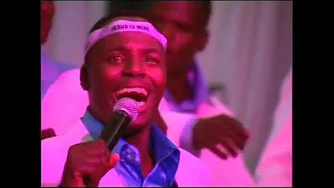 Mduduzi Nezinceku Zamagawugawu -  Ngiyakulandela Yonk' Imihla (Official Music Video)