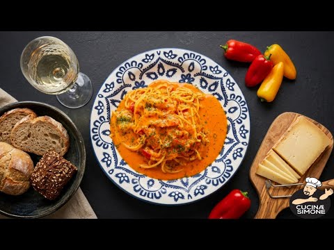 Pasta con Crema di Peperoni e Fontina
