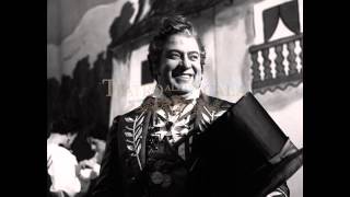 Giuseppe Taddei in L'elisir d'amore - Gaetano Donizetti ( Udite udite o rustici )