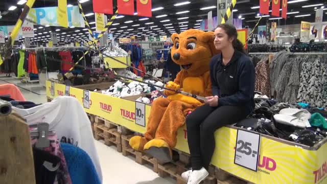 Jungledyret Hugo og ræven Rita besøger Bilka