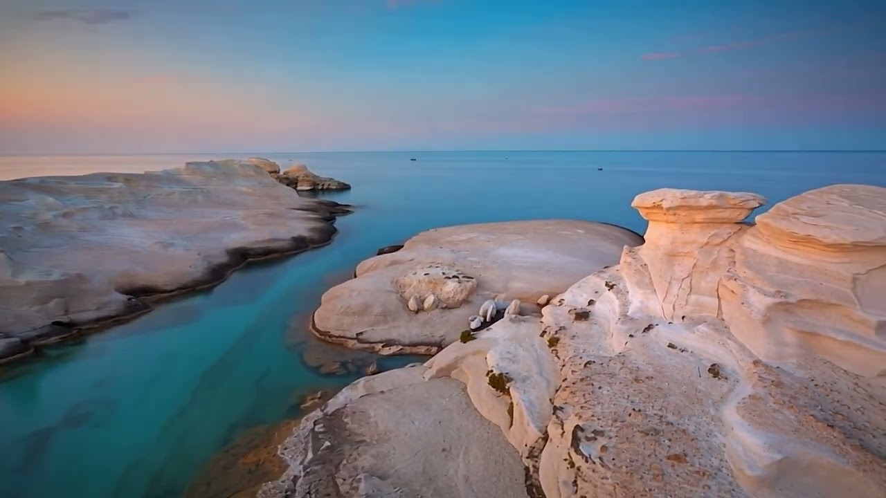 Waves of Santorini’s Celebration | Greek Music