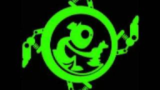 Crystal Distorsion - Punky Broosta (1 World Traveller Adventures)