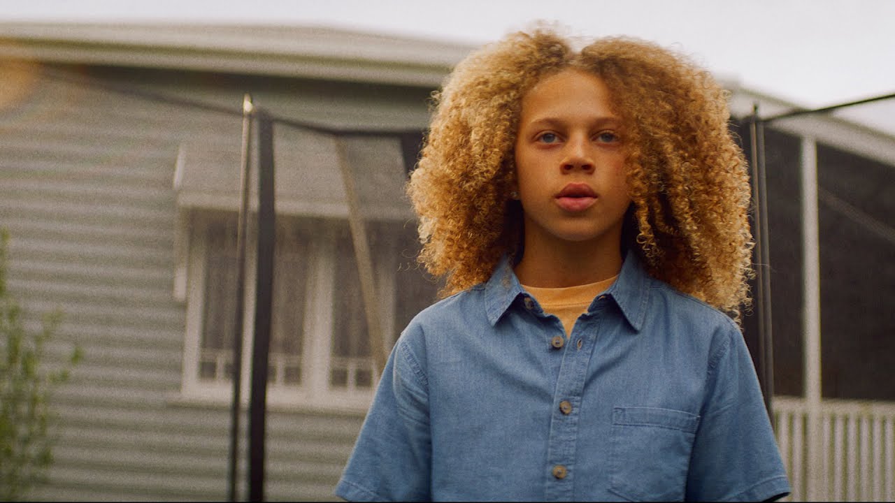 Vuly Play — VULY — Find Your Greatness (YouTube video ad)