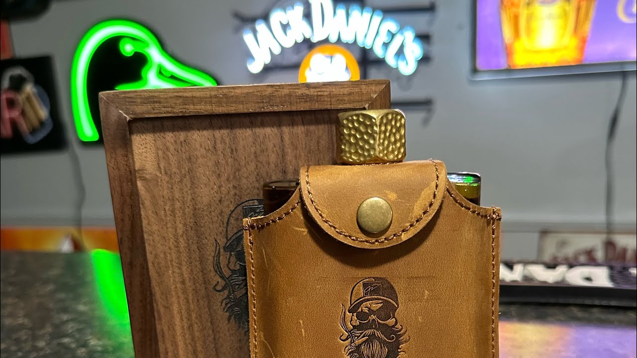 Whiskey EDC ?  A review of the Jeremy Siers Glass Flask