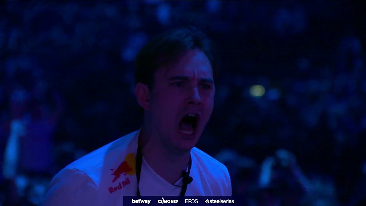 cadiaN - 1vs3 clutch T bomb planted after 1 clutch kill to set Heroic on map point