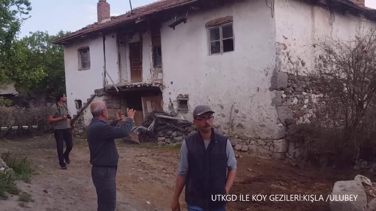 UŞAK TÜRKÜSÜ EŞLİĞİNDE ULUBEY, KIŞLA KÖYÜMÜZ