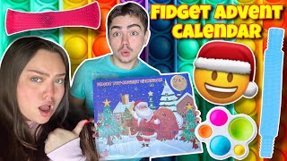 Unboxing HUGE Fidget Toy Advent Calendar 😱📆