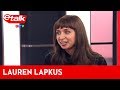 Lauren Lapkus reveals what it&#39;s like working with Zach Galifianakis | etalk