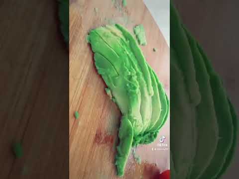 كواكمولي افوكادو تغميس