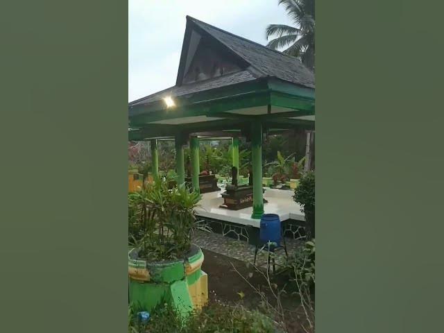 Terkejut!! Kondisi Makam Nike Ardilla Sekarang