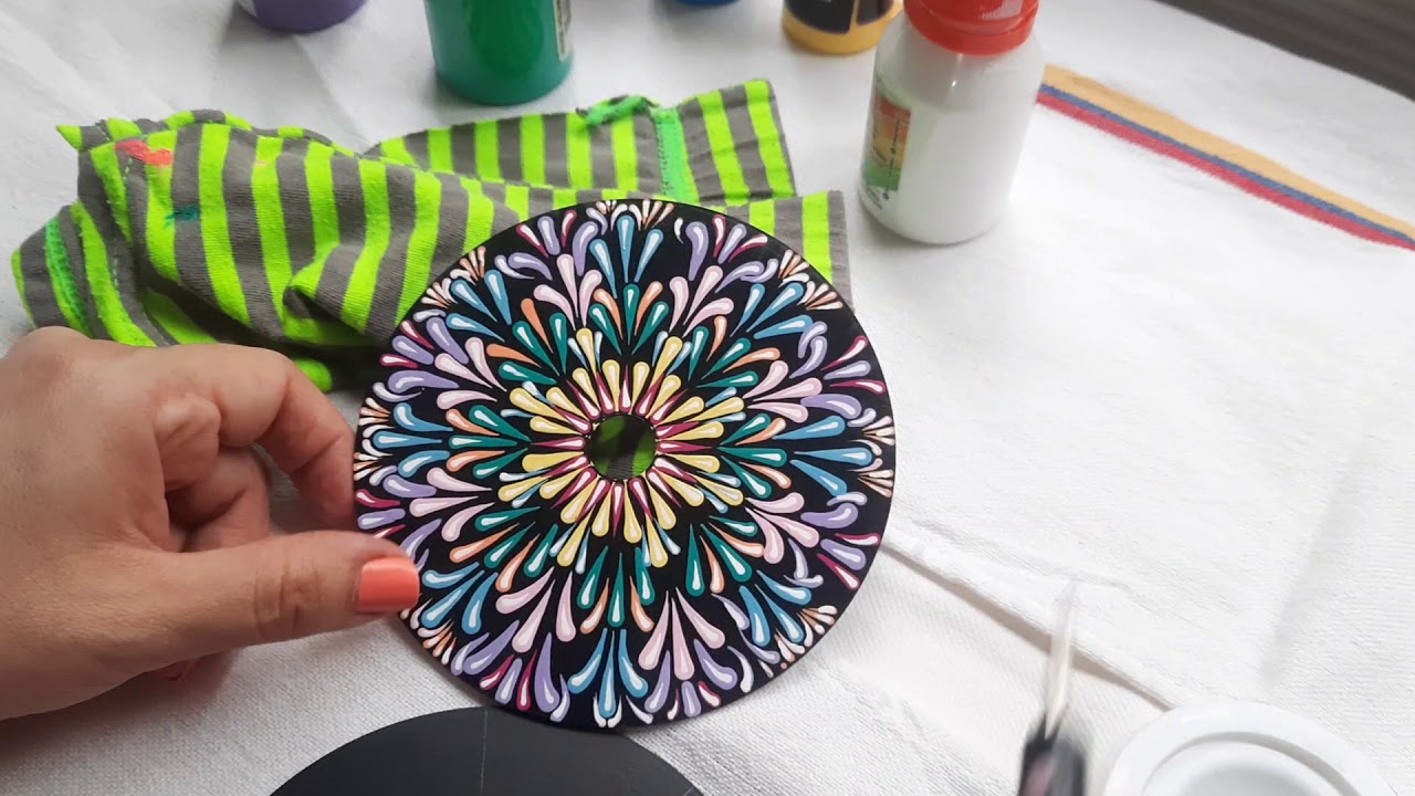 Cómo_hacer_gotas 🎨👩🏼‍🎨 🔵🟣🟢_I❤️_Puntillismo #puntillismo #mandala #art #arte #artist