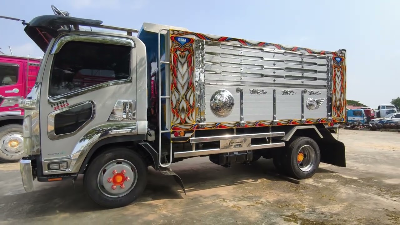 พามาชมโรโบคอปสุดหล่อ ยาง19.5กระบะมิเนียม