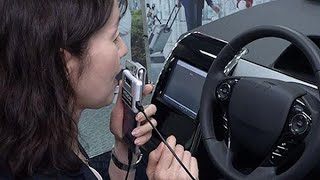 息も顔も　日立がアルコール検知器