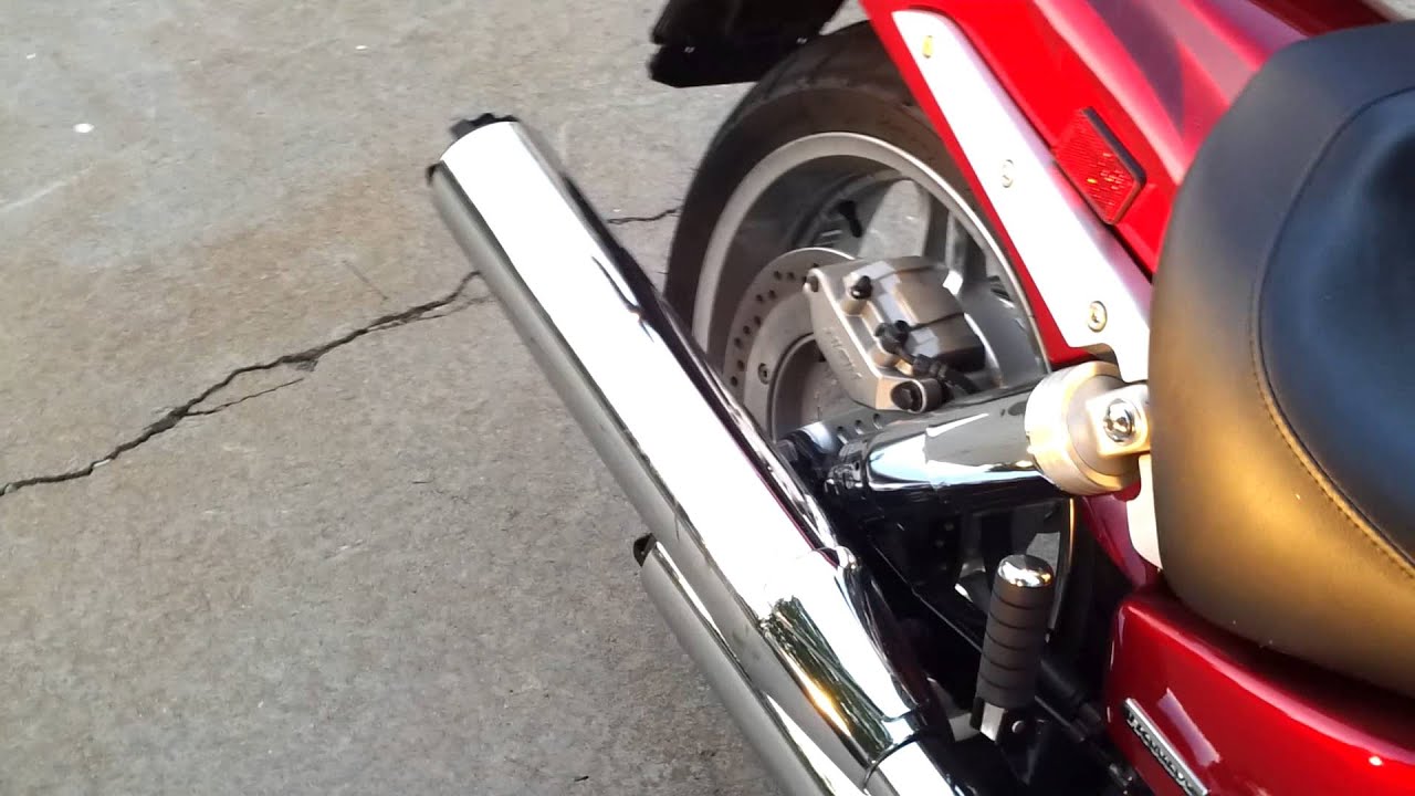 2008 vtx 1800 w/ drilled exhaust YouTube