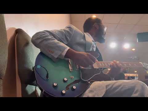Eddie James -