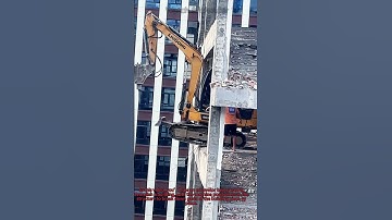 Excavator Demolishes Building | Dangerous Construction Work