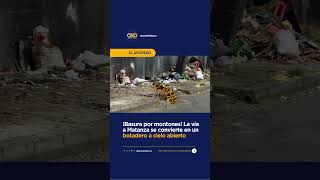 Muebles viejos, escombros y desperdicios invaden la vía a Matanza | Oro Noticias