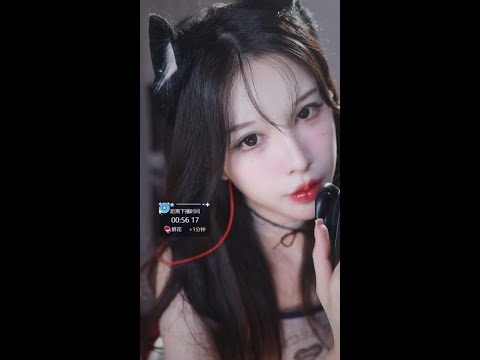 ASMR | Mouth Sounds & Ear Cleaning | BaoBao抱抱er