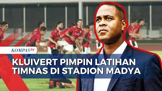 Kluivert Pimpin Latihan Timnas Indonesia, Fokus Matangkan Taktik Jelang Lawan China