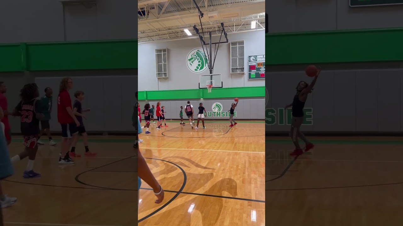 How To Make a BEAUTIFUL No Look Pass in a Basketball Game at Camp 