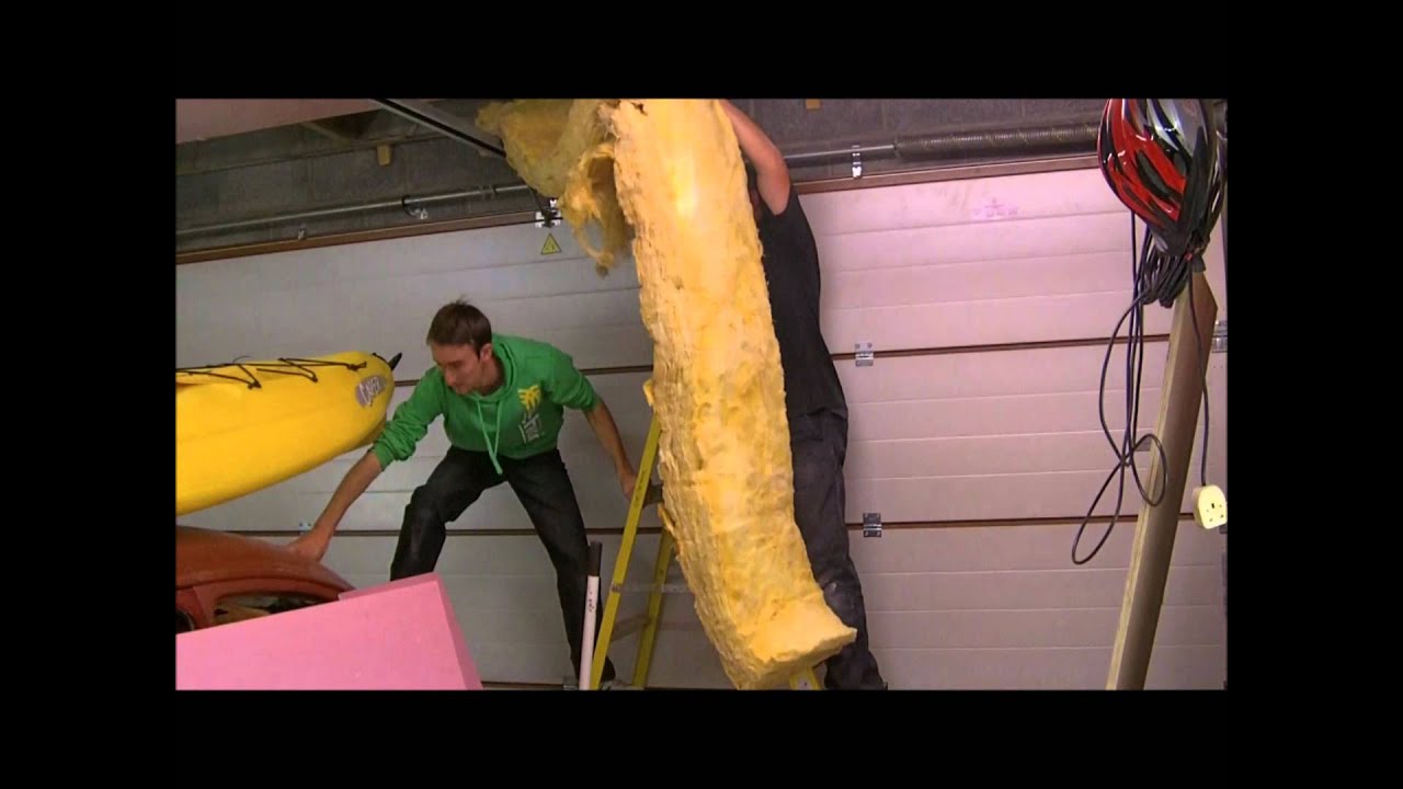 Plasterboarding the garage ceiling. - YouTube