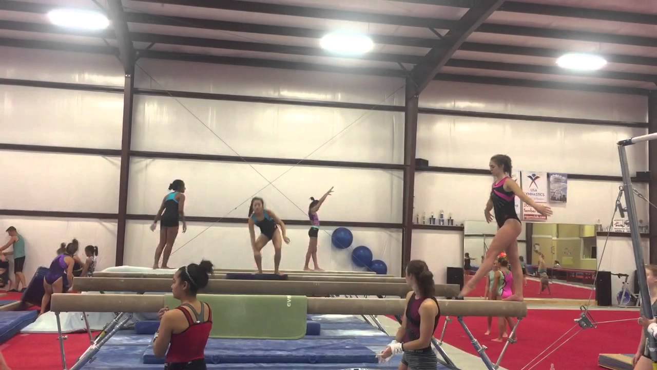 hitch kick brani 82615 YouTube