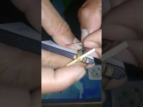 Cara memperbaiki hp android mati total.
