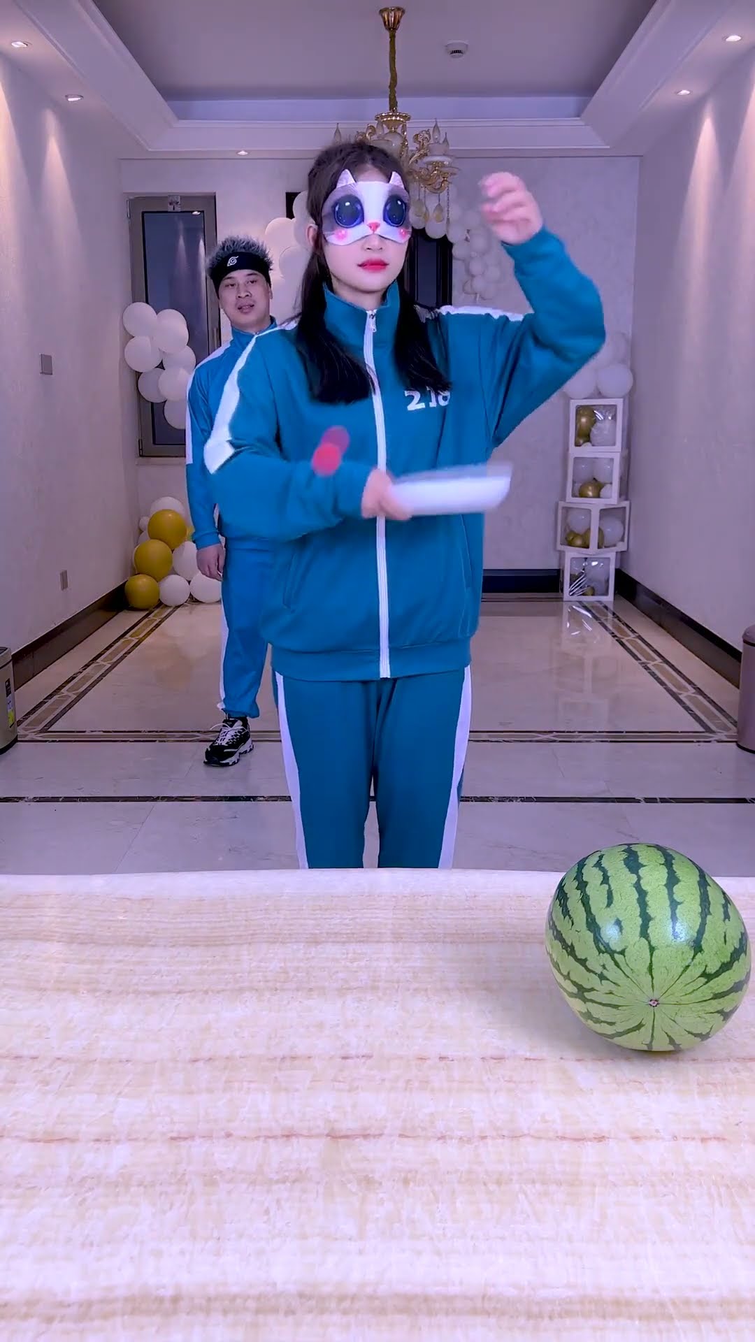 Blindfolded Juggling Challenge! It Looks Simple, But It’S Actually Too Difficult#Shorts#Challenge
