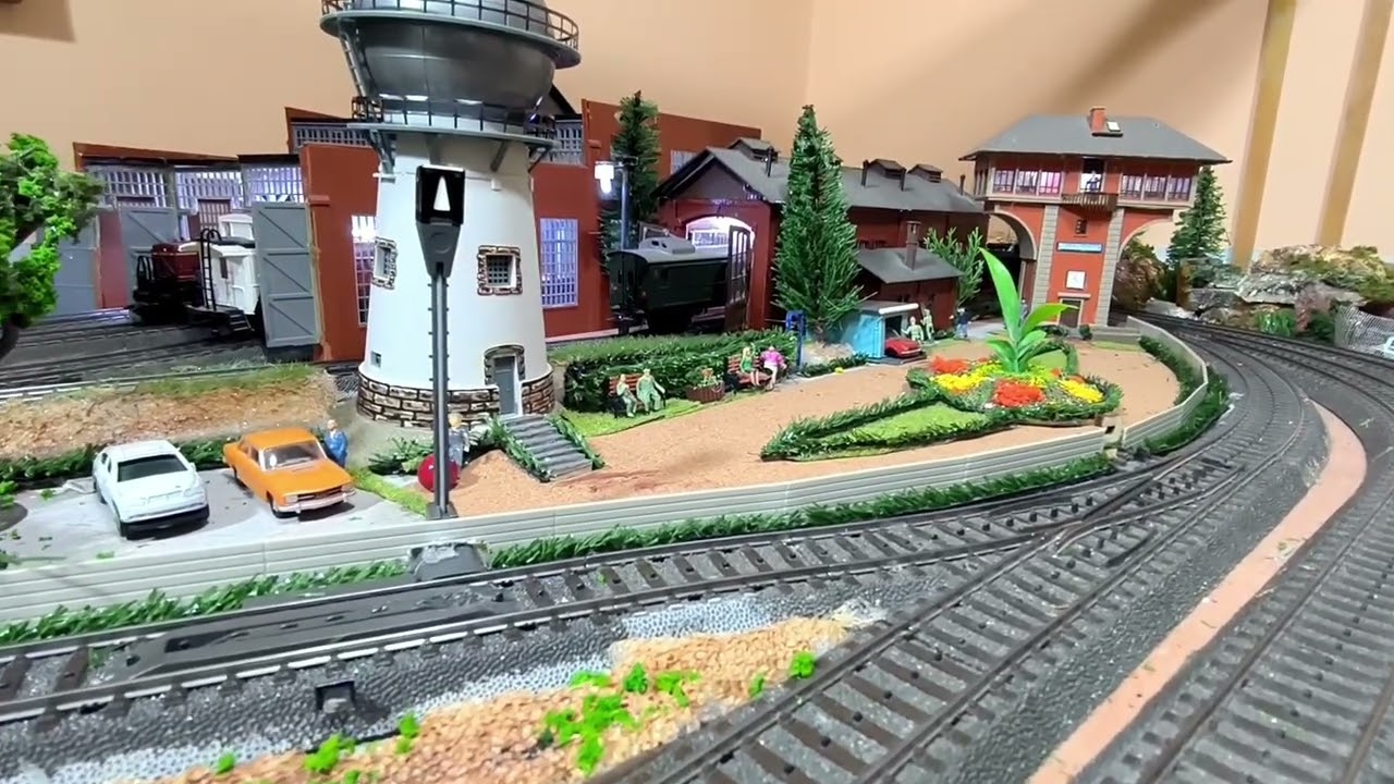 Fim472o🚂👮🏻🤚🏻 СКВЕР У ДЕПО... MUSIC 