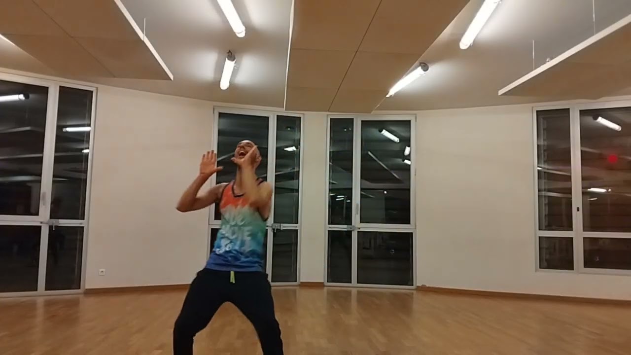 Pegate, La mordidita