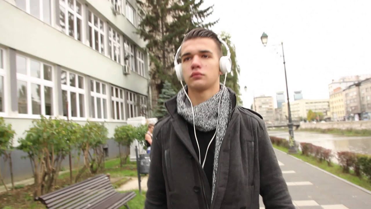 "Raskršće" Srednja ugostiteljsko-turistićka škola