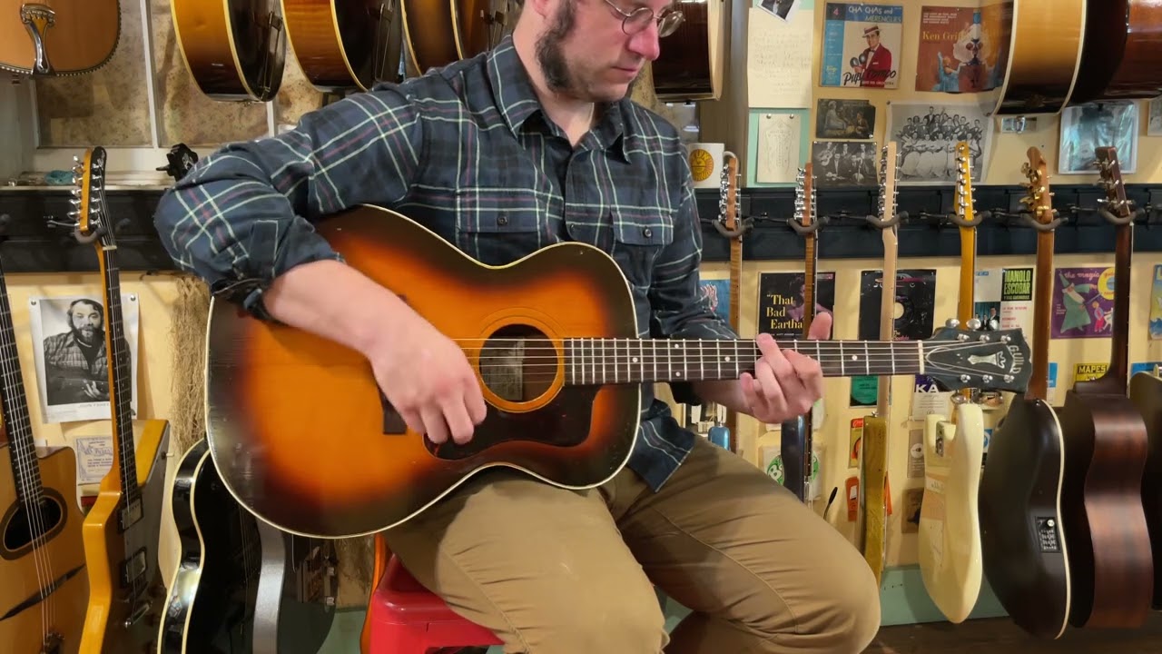 Guild F30 ARAGON サンバースト 1959 Guild F-30 000-size guitar - YouTube