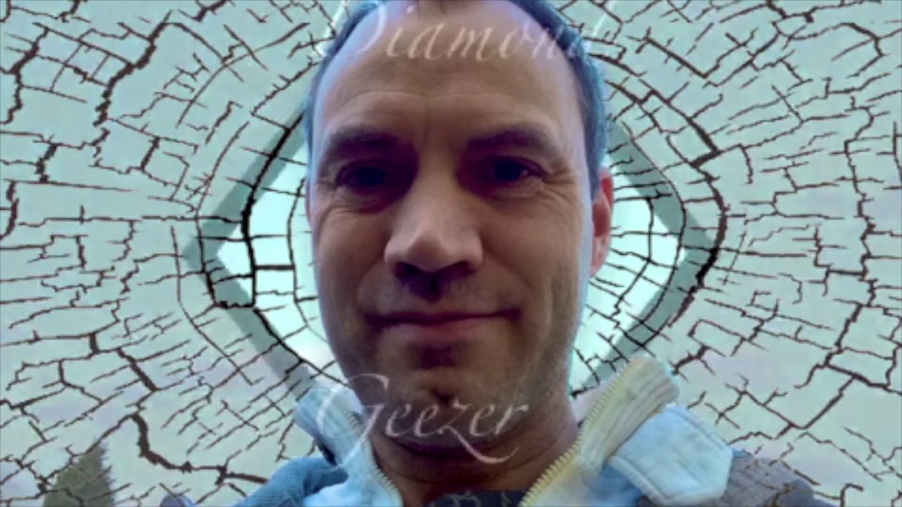 Paul Cruse   War is Over instr  dance vers