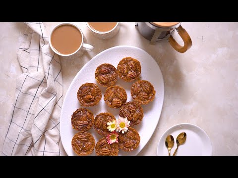 Video: Pecan Pie From Scratch - Cách Thu hoạch và Chuẩn bị Bánh Pecan