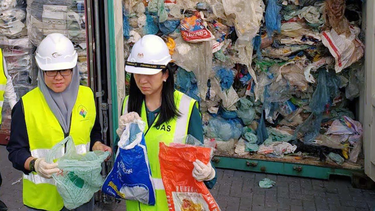 Canada's plastic waste: issues and solutions - YouTube