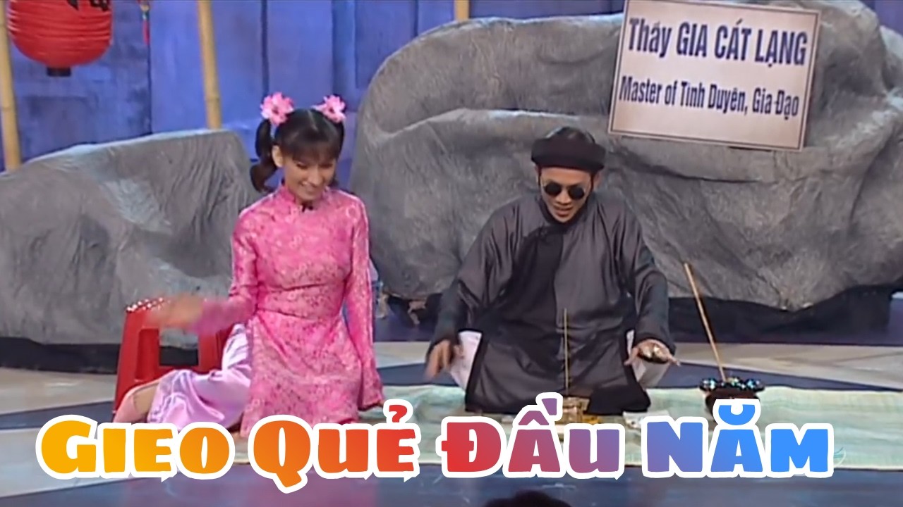 Cùng cười nghiêng ngả với Hoài Linh & Phi Nhung khi 