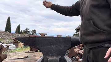 EXCELLENT NORTH GERMAN ANVIL REFFLINGHAUS 461 lbs