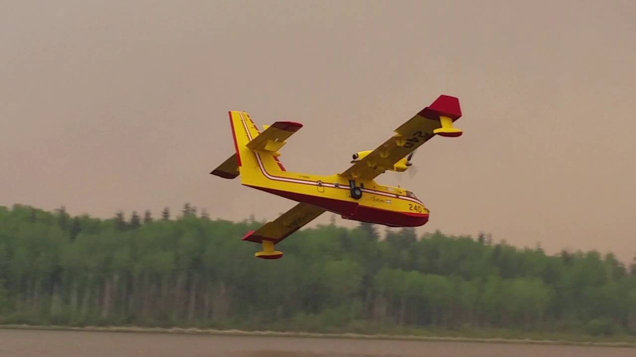 Water bombers in Fort McMurray YouTube
