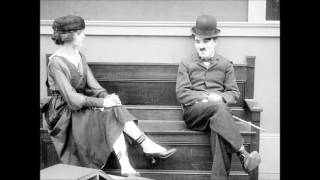 ELIS REGINA E ADONIRAN BARBOSA - TIRO AO ÁLVARO (CENA FILME CHARLIE CHAPLIN 'THE RINK')