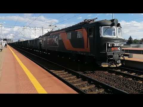 ET22 PKP Cargo i Skoda STK z węglarkami wysokoburtowymi, stacja Lubliniec