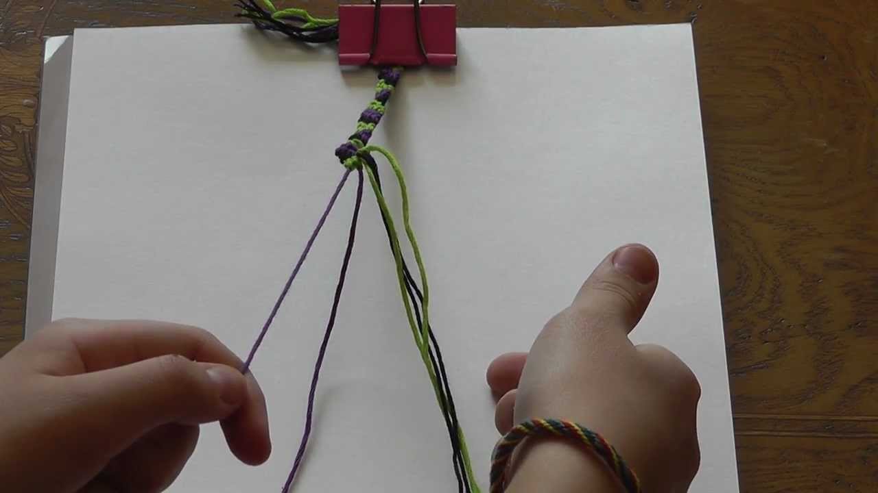 Плетение фенечки, браслета дружбы